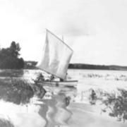 Square sail style boat