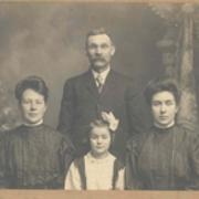 John Whiteman, Ella, Edna, Iva Parson, ca. 1900-1920