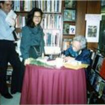 Cheng Signs Books at Meet and Greet